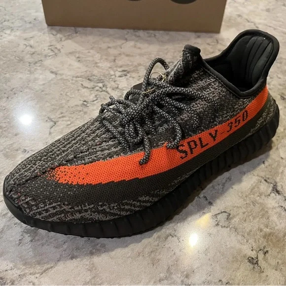 Adidas Yeezy Boost 350 v2 Carbon Beluga